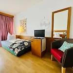 Goldener Hahn - Pool & Sauna, Fruehstueck Bed & Breakfast Baiersbronn