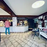Bed & Breakfast Goldener Hahn - Pool & Sauna, Fruehstueck Baiersbronn