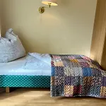 Goldener Hahn - Pool & Sauna, Fruehstueck 4*