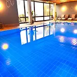 Goldener Hahn - Pool & Sauna, Fruehstueck Bed & Breakfast 4*