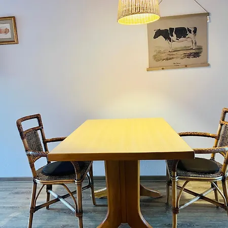 Goldener Hahn - Nahe An Gartenschau Tal X Bed & Breakfast 3*