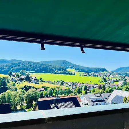 Goldener Hahn - Nahe An Gartenschau Tal X